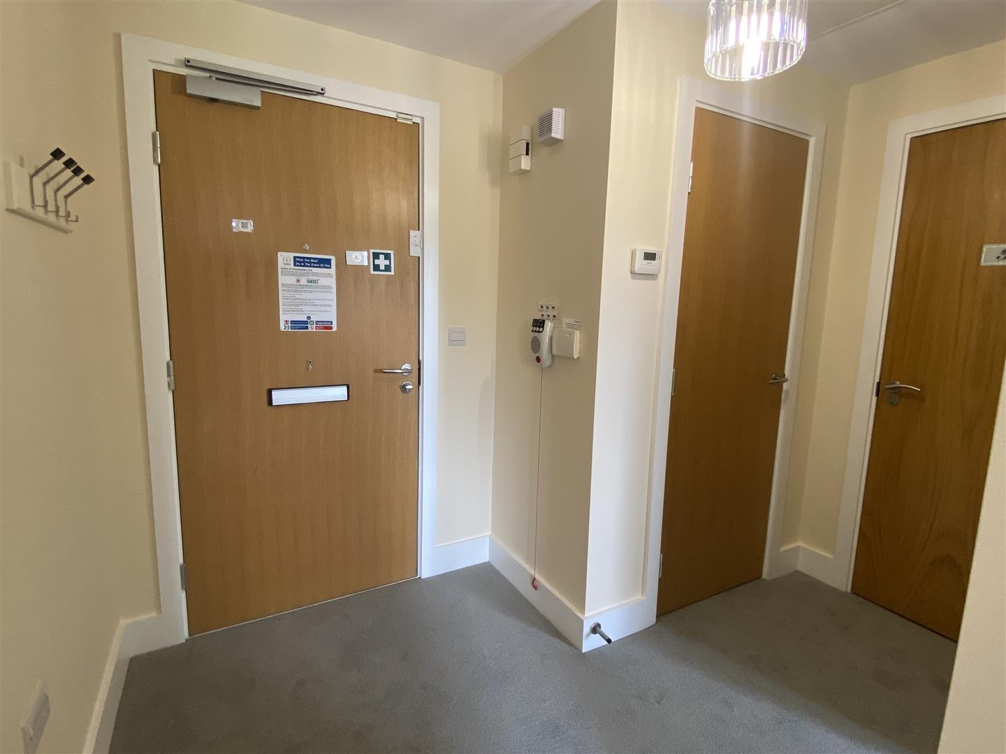 Photos of First Floor, Apartment Oaklands Village, Swadlincote DE11