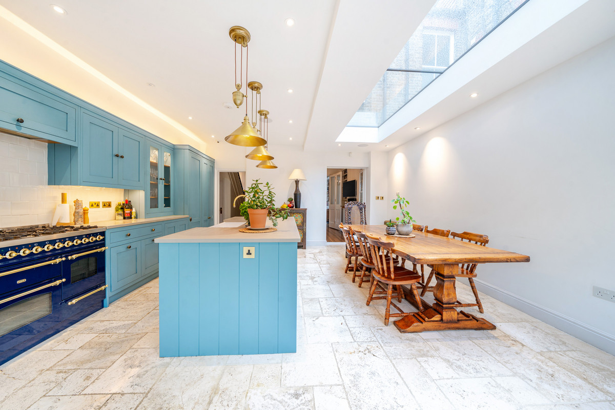 5 bedroom terraced house for sale 0