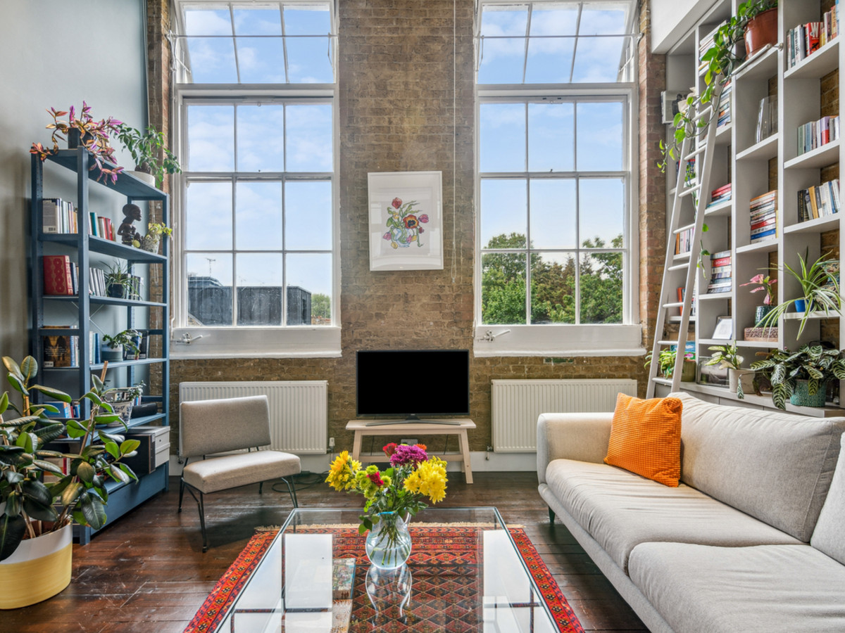 2-bed flat on York Grove, London SE15, £550,000