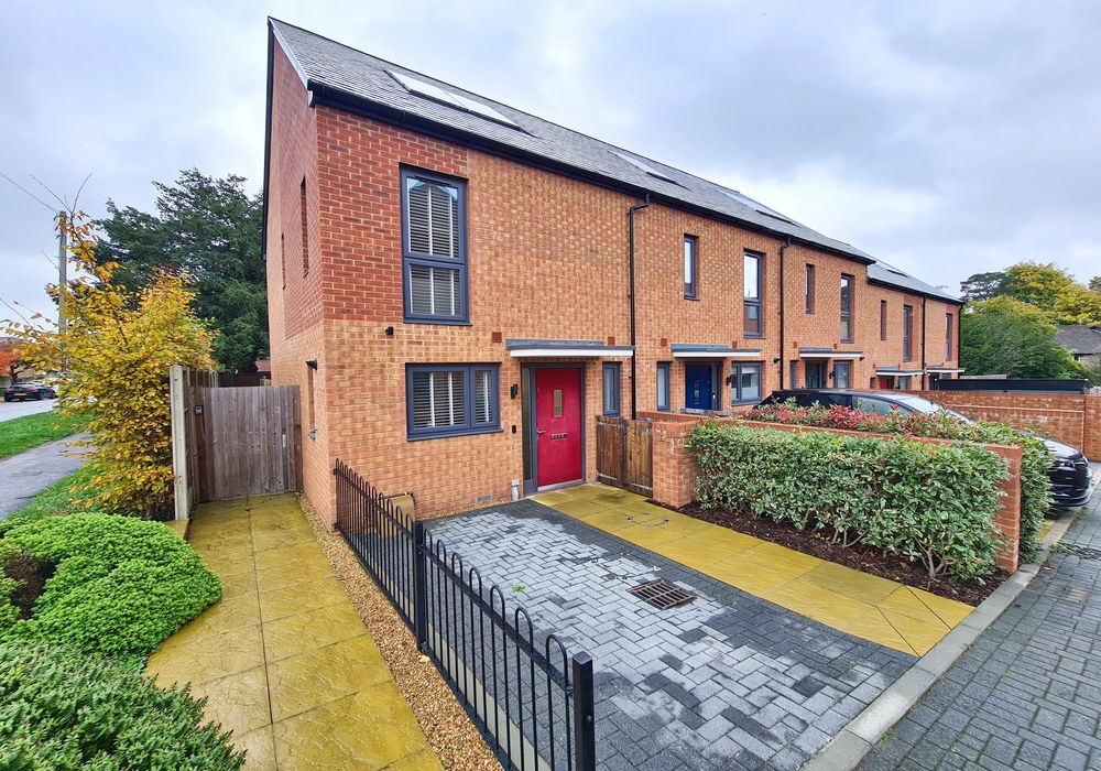 5, Lower Brownhill Road, Southampton photo 2