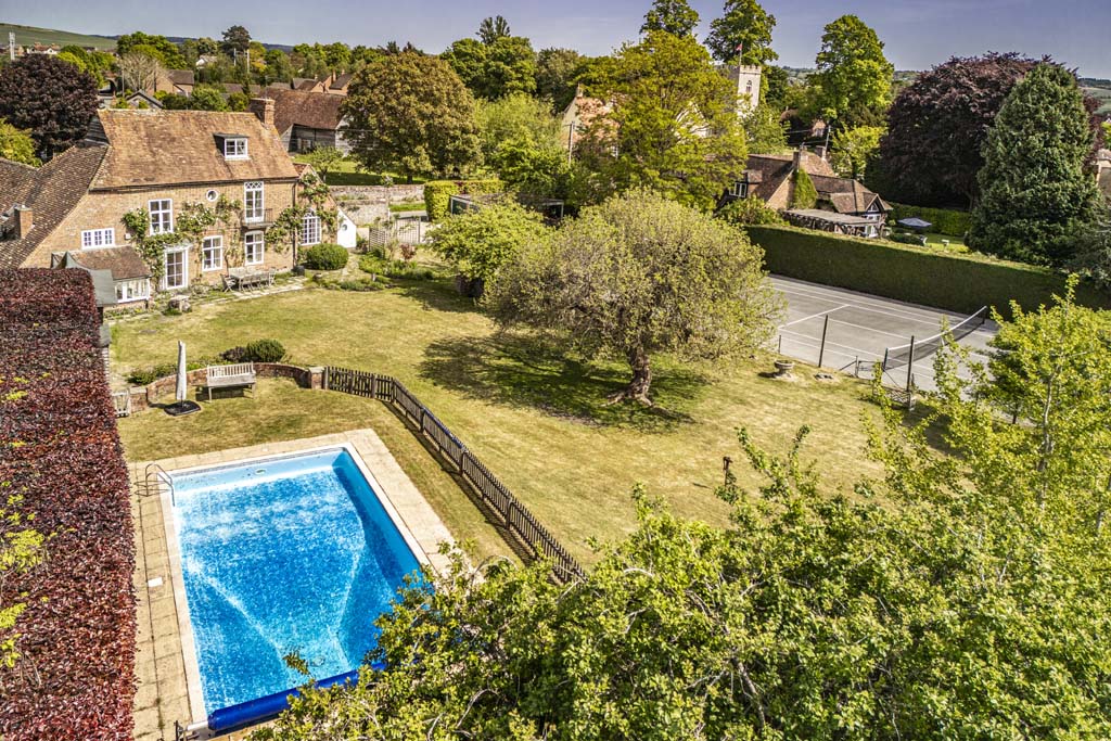 5 bedroom detached house for sale