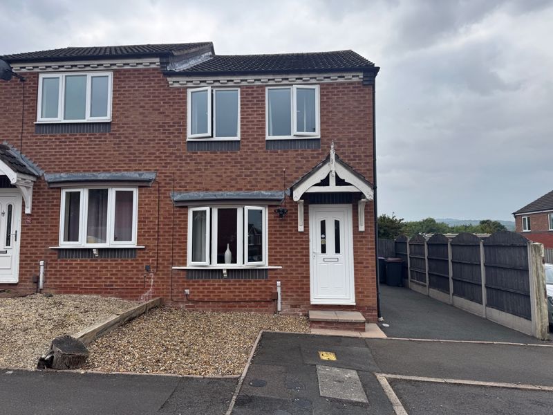 92, Marlborough Way, Telford photo 2