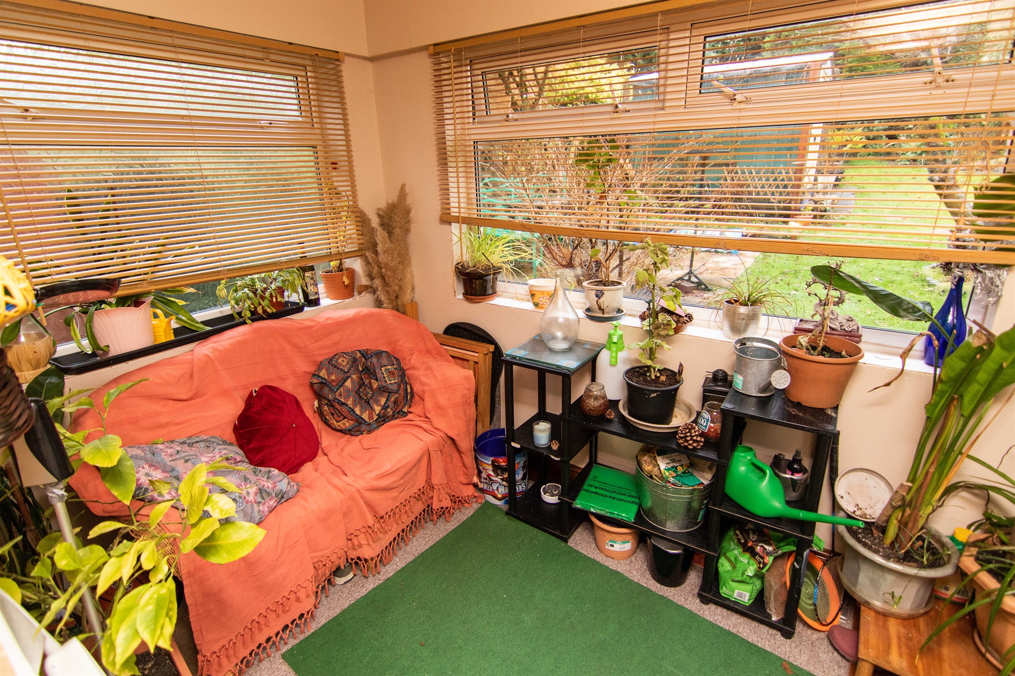 Free property report 5 Pentwyn Isaf, Penyrheol, Caerphilly, CF83 2NR