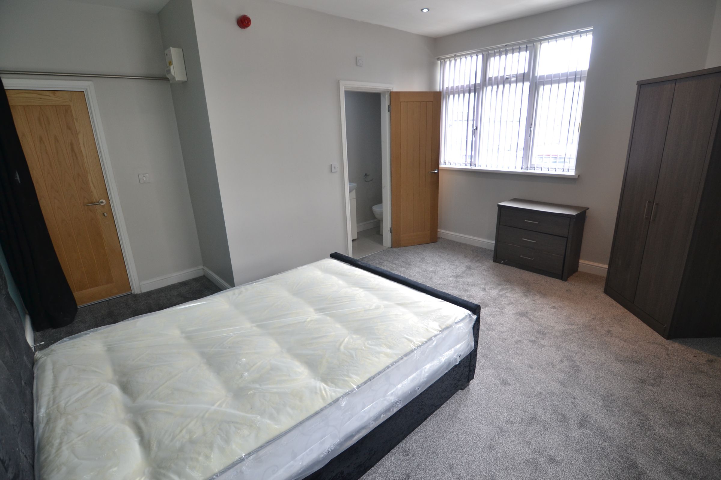 71 Maxwell Road, Wolverhampton photo 4