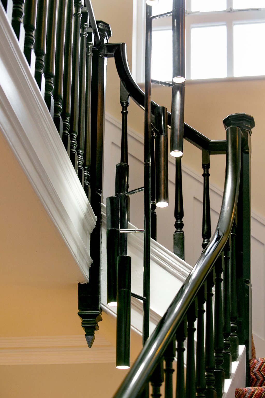 6 bedroom end terrace house for sale 0