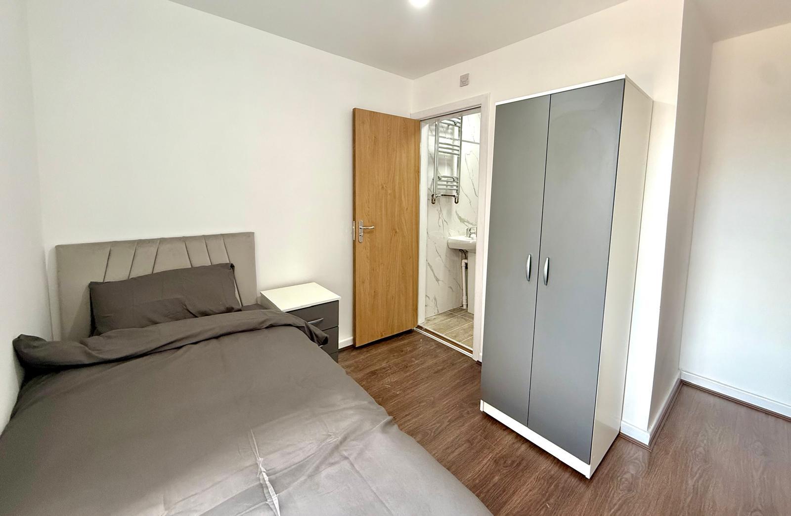76, St Benedicts Road, Birmingham photo 4