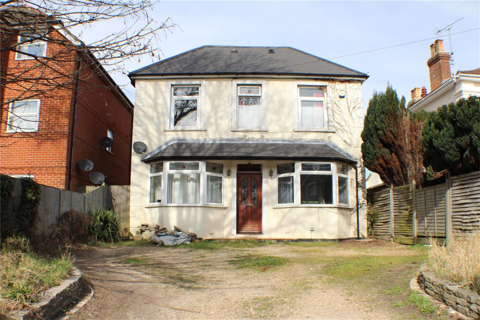 109, Millbrook Road East, SOUTHAMPTON photo 2