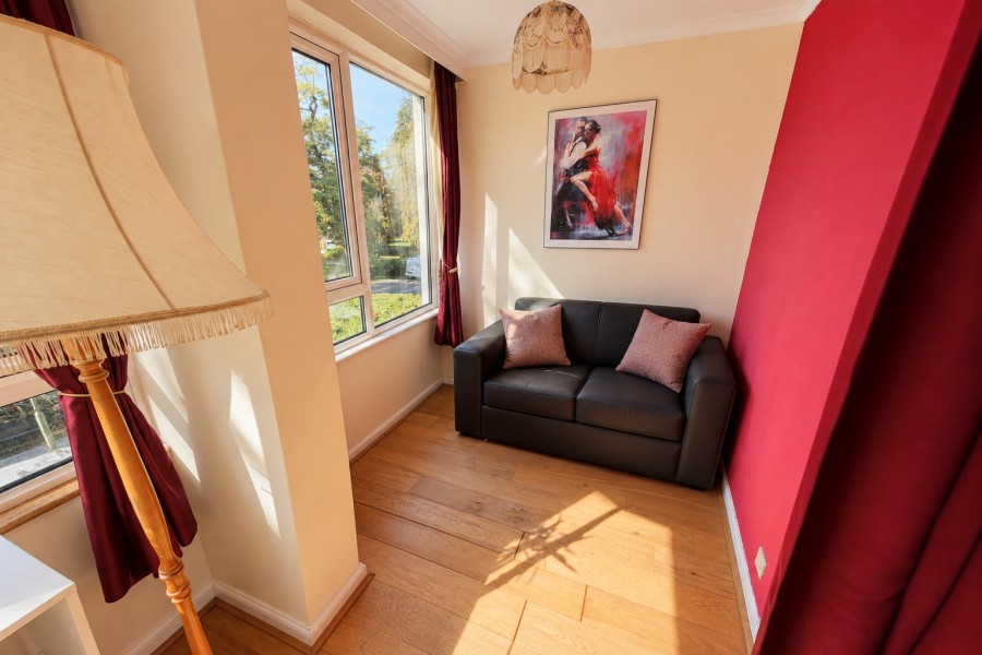 59, Eaton Court, Guildford photo 5