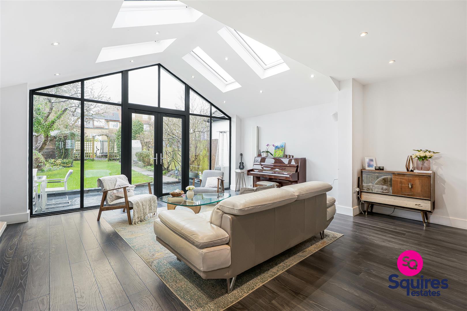 17 bedroom detached house for sale in Ashbourne