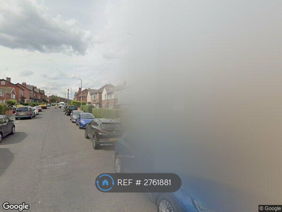 Cross Flatts Grove, Leeds photo 4