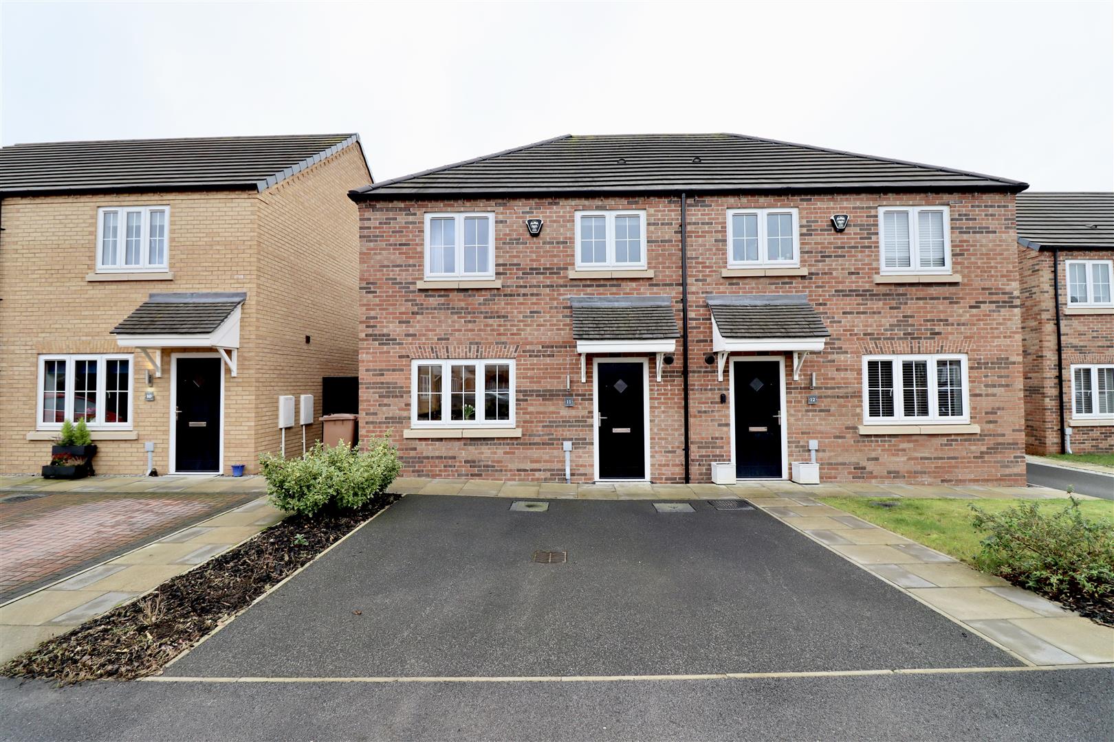 3-bed house on 11, Hackney Chase, Pocklington, £172,250
