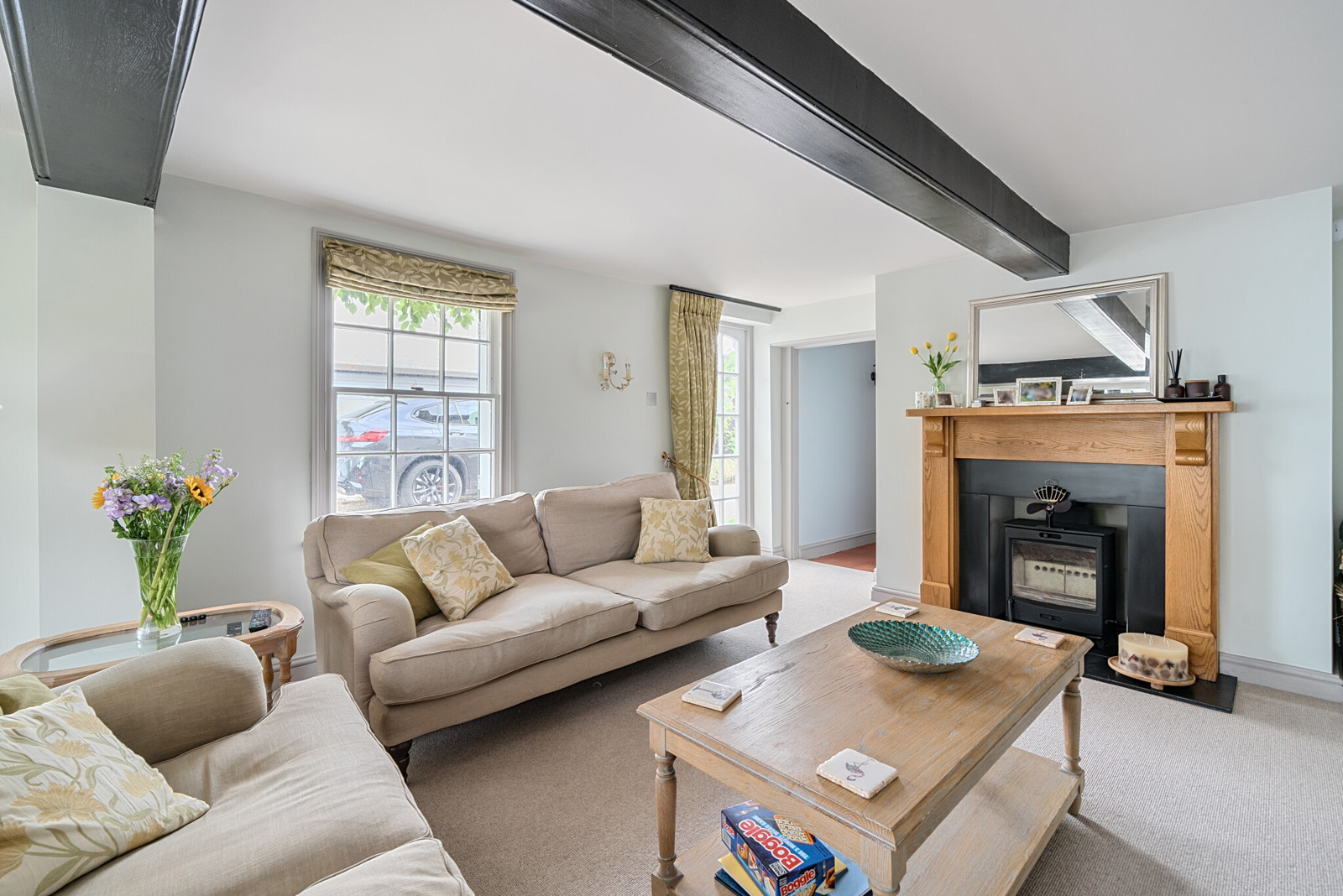 5 bedroom semi-detached house for sale 0