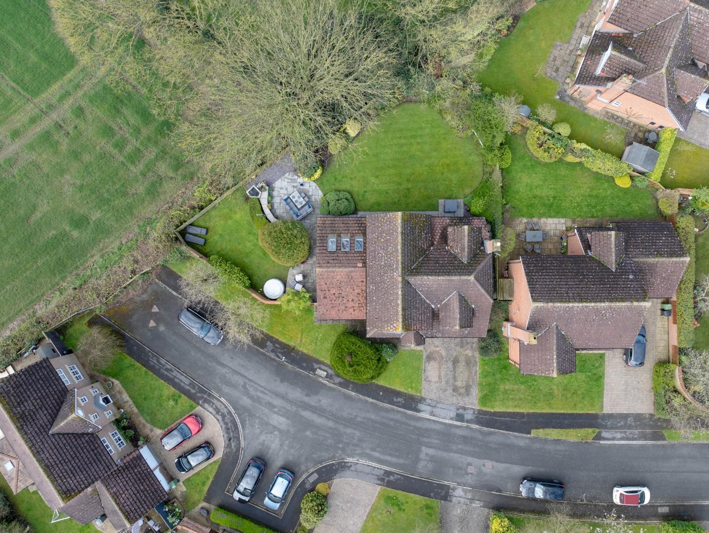 Photos of Manor Farm Close, Copmanthorpe, York YO23 - 67093525 ...