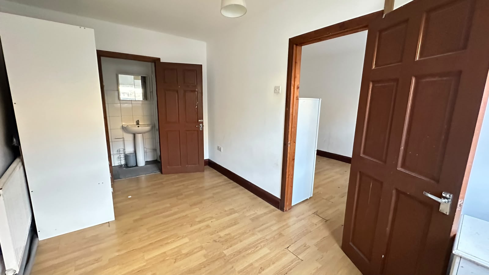 Flat C, 534, High Road, Leytonstone photo 4