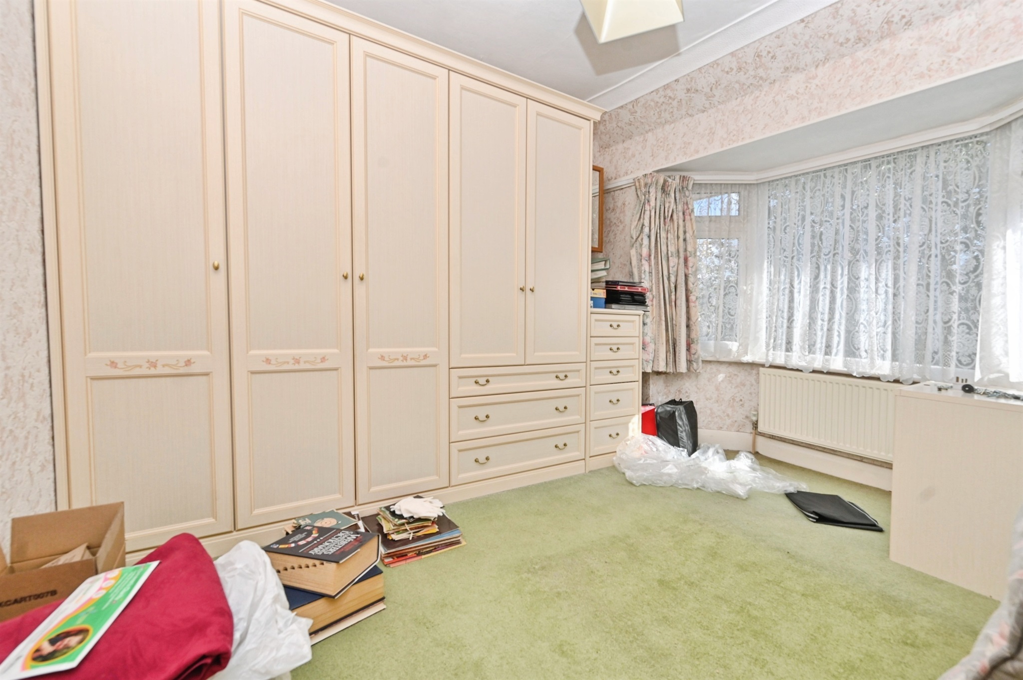 5, Perivale Gardens, WATFORD photo 3