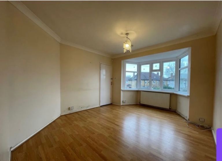 10A, Barnard Gardens, Hayes photo 2