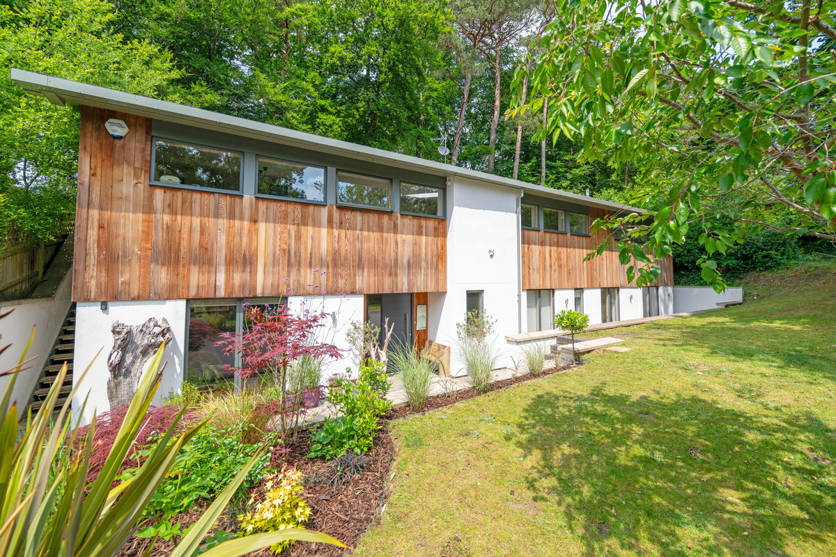 5 bedroom terraced new house for sale