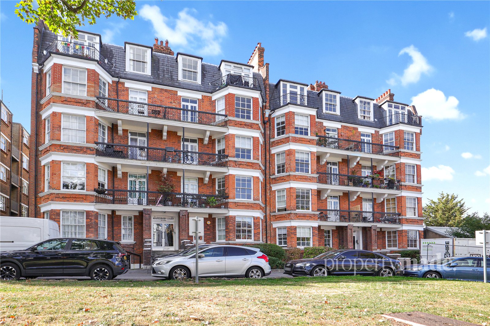 14,, Mapesbury Court, London photo 4