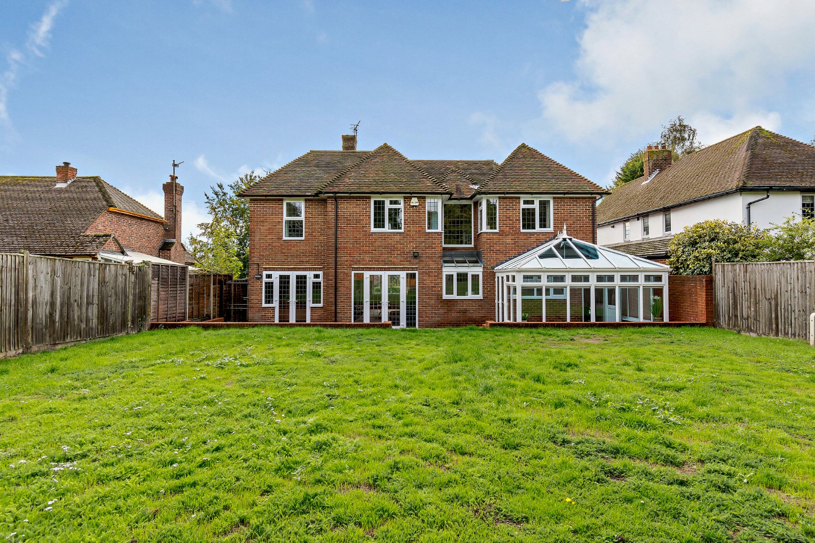 Free property report 6 Tower Lane, Bearsted, ME14 4JJ Chimnie