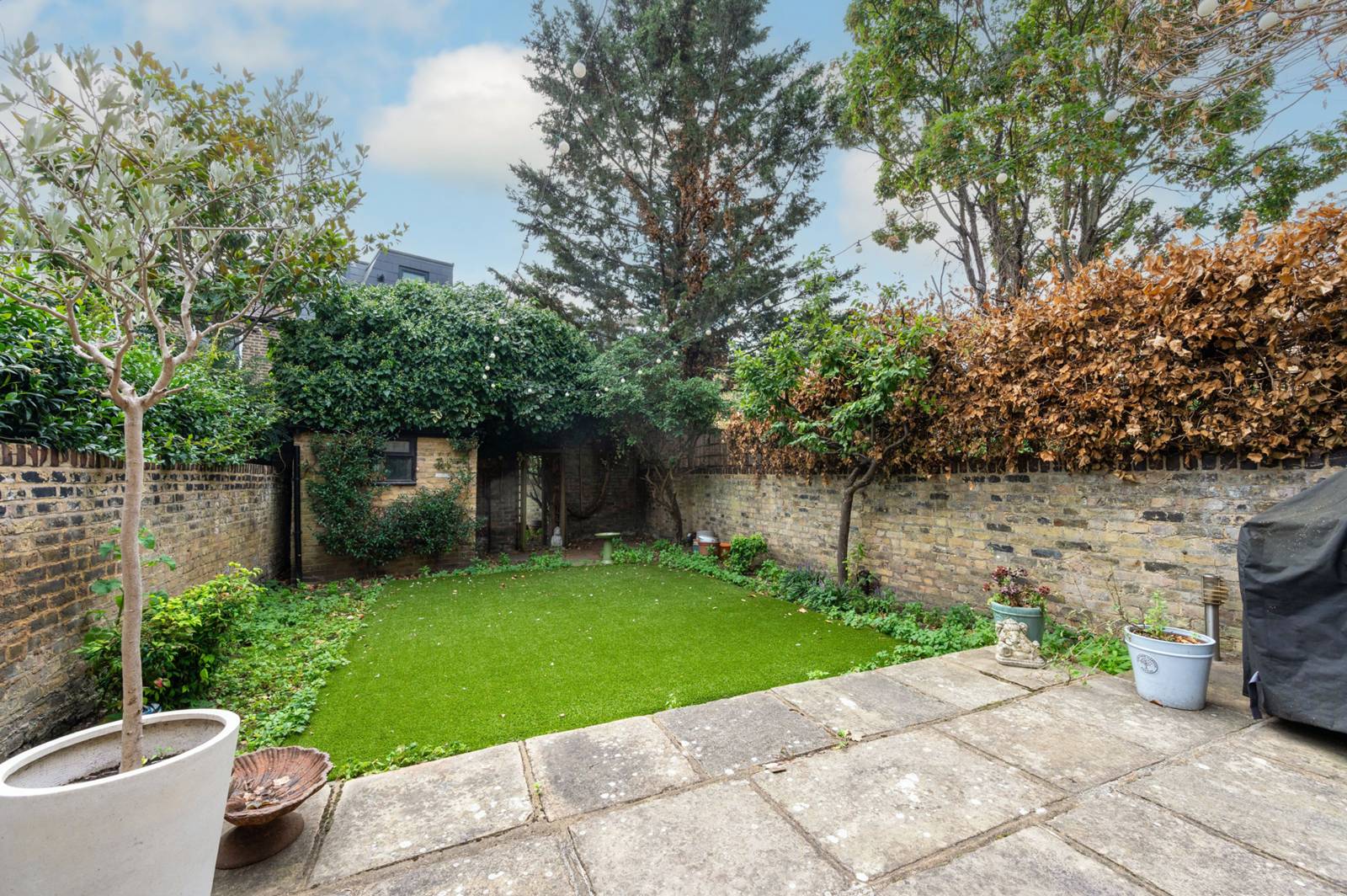 Photos of Bovingdon Road, Fulham, London SW6 65840770 PrimeLocation