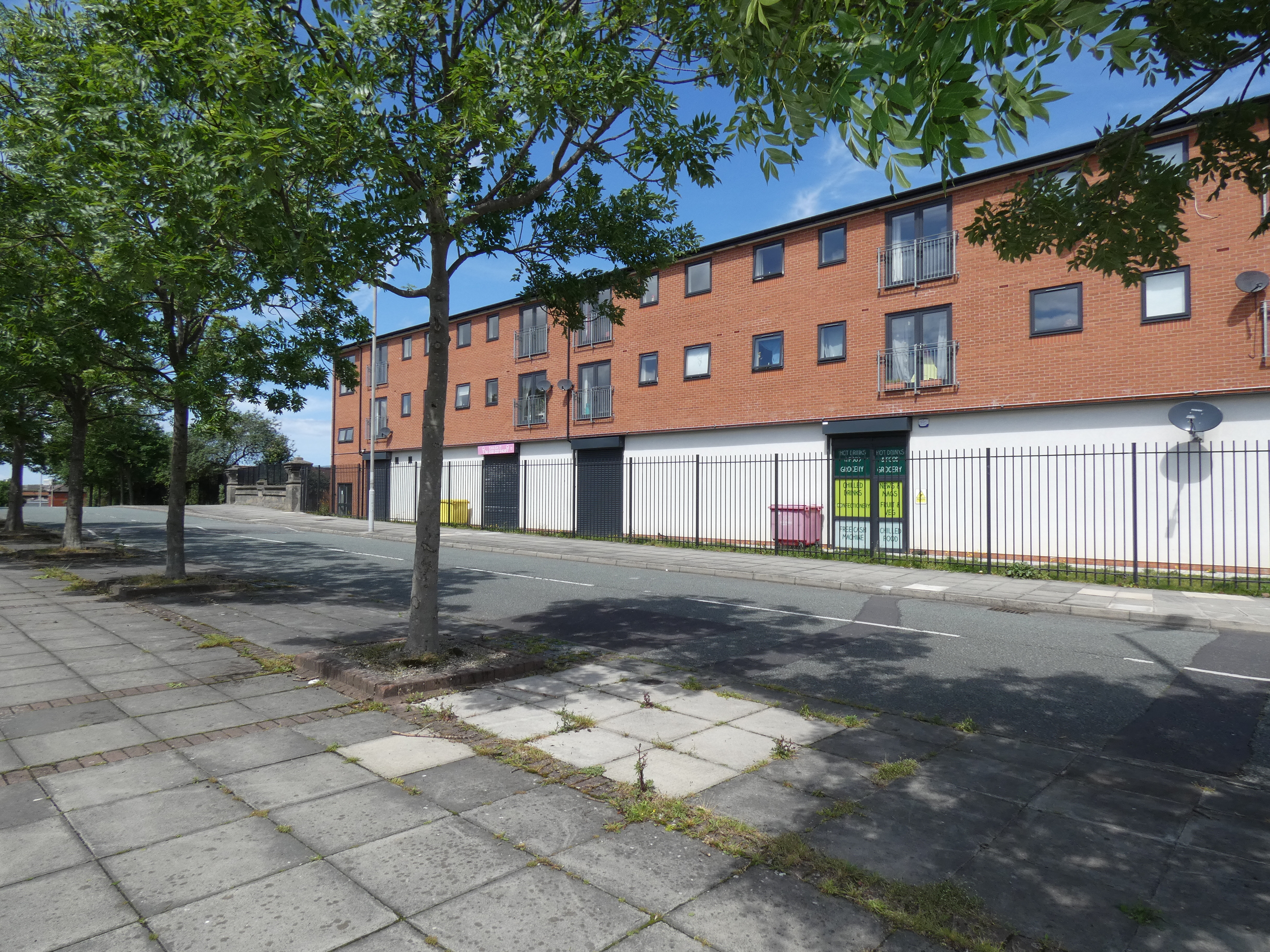 2 Bedrooms Flat for sale in Burlington Street, Liverpool L3