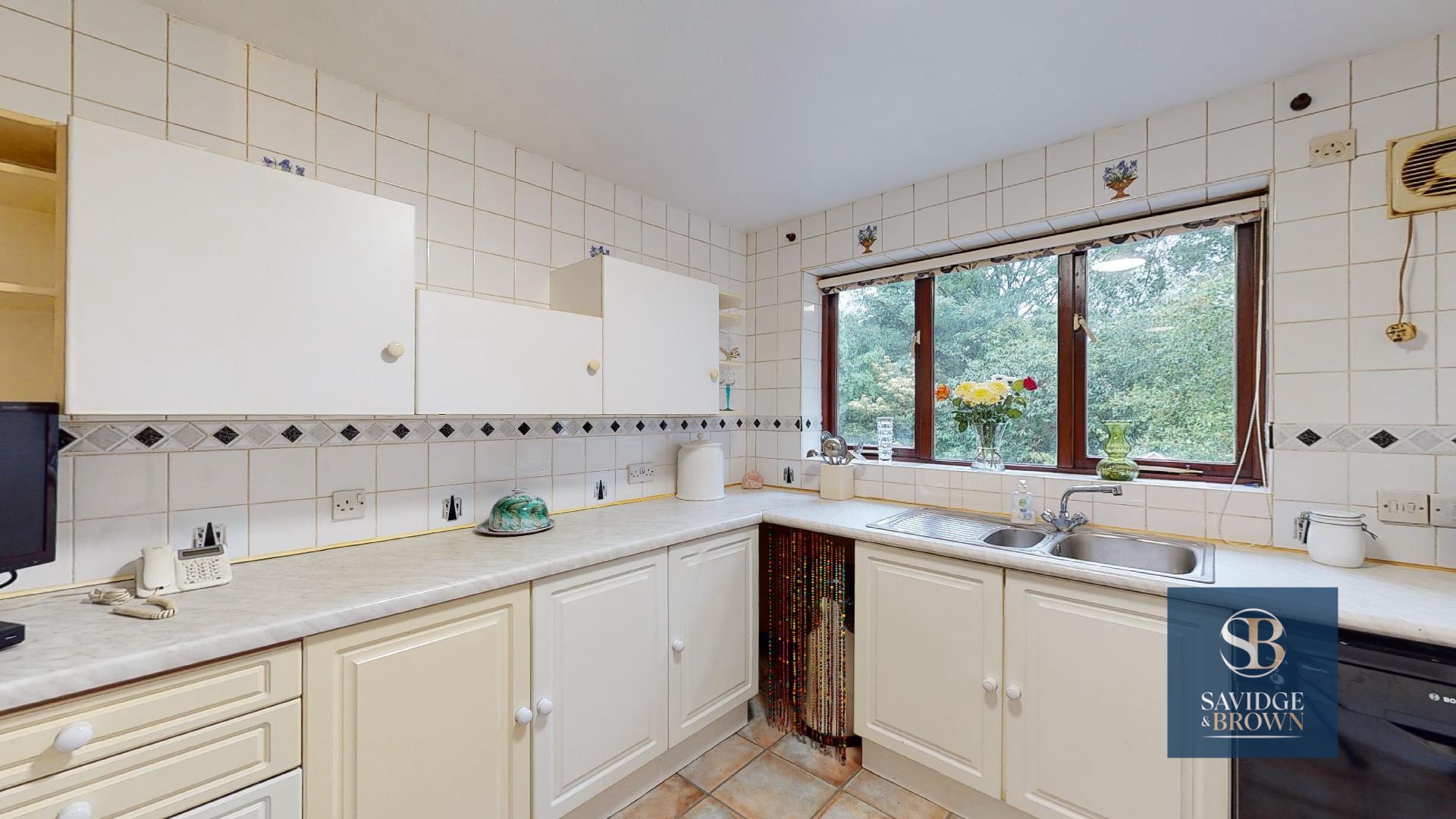 Photos of Hillcrest Avenue, Broadmeadows, South Normanton DE55