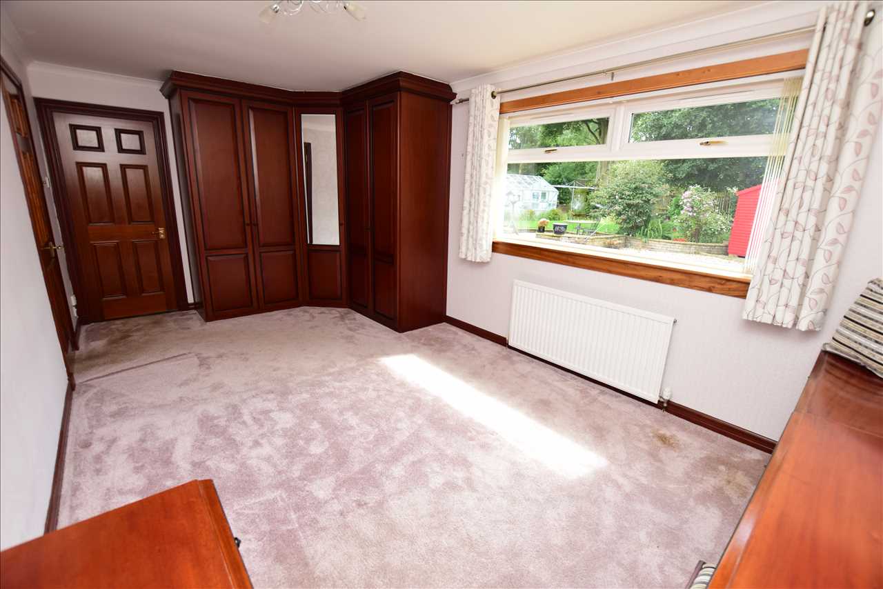 Photos of Heather Row, Carluke ML8 62529471 PrimeLocation