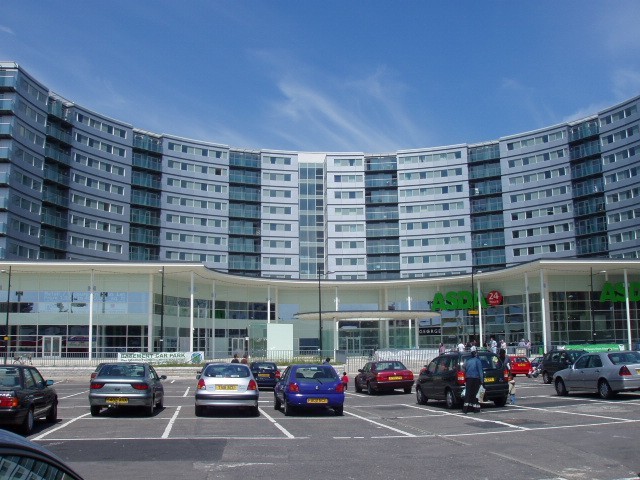908 Blenheim centre,, Prince Regent Road, Hounslow photo 2