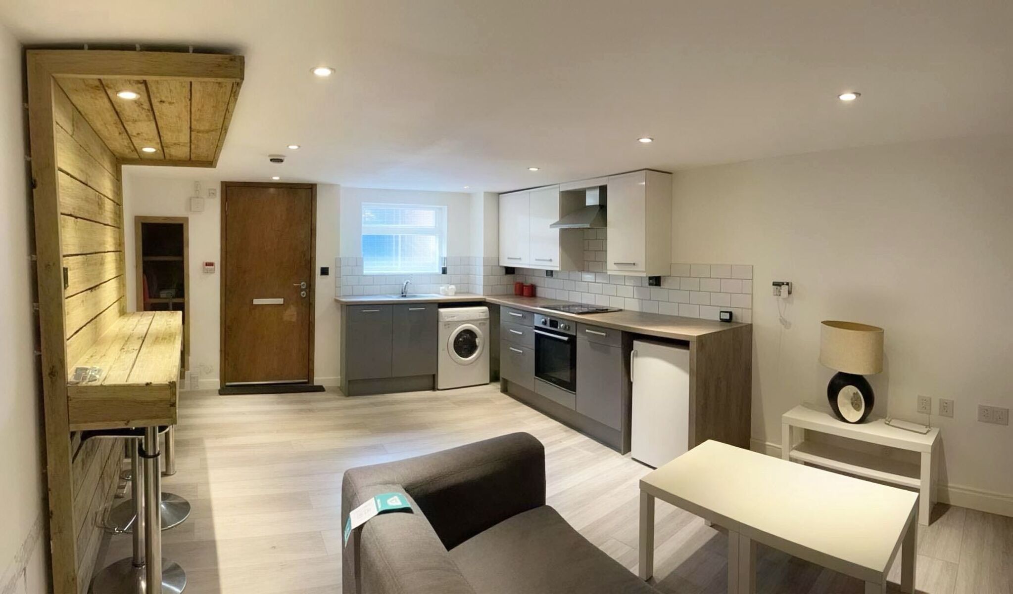 Flat 2 84 Bayswater Place, Leeds photo 5