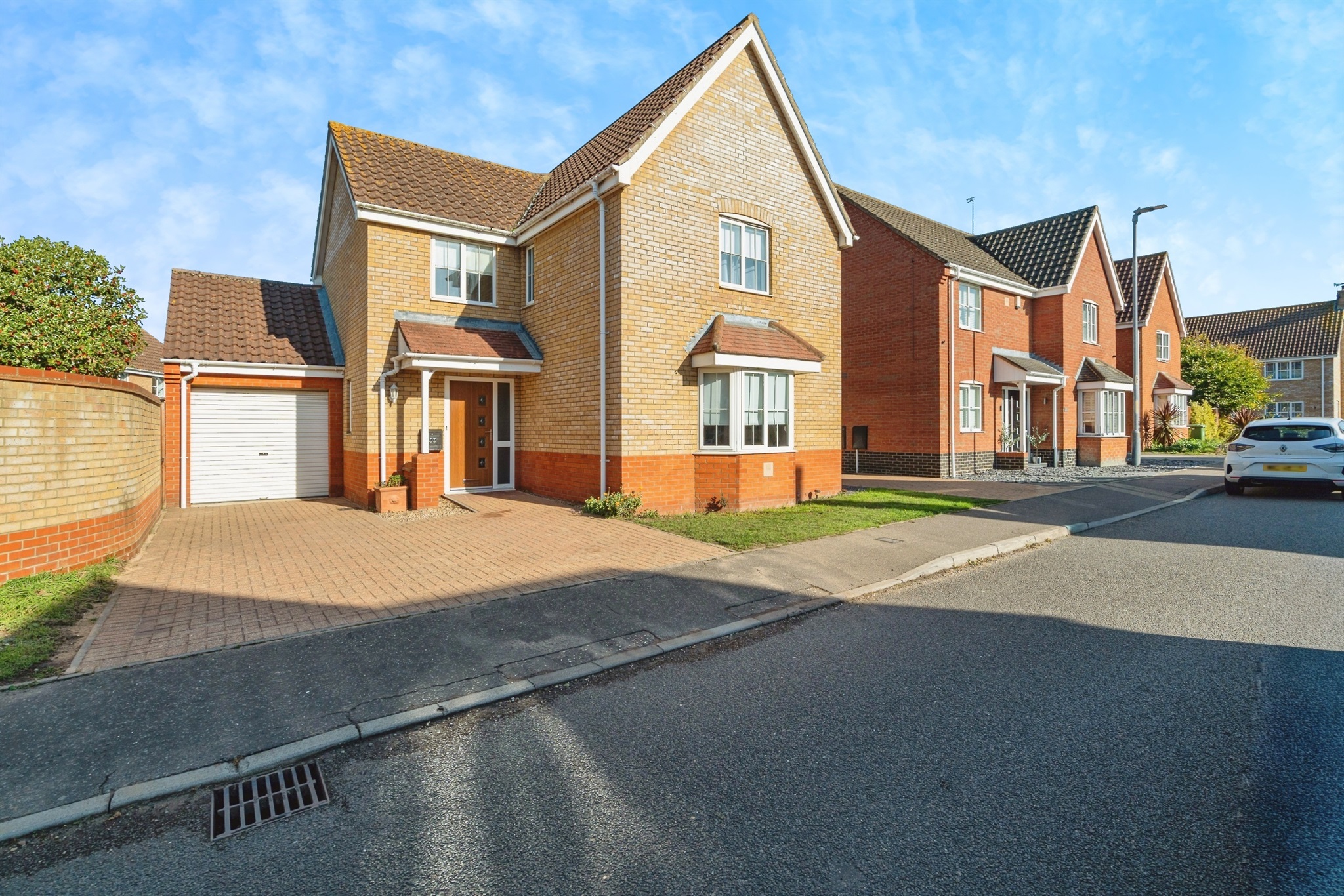 4-bed house on 38, Seafields Drive, Great Yarmouth, £300,000