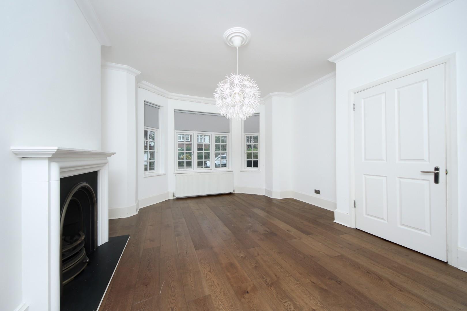 5 bedroom semi-detached house for sale 0