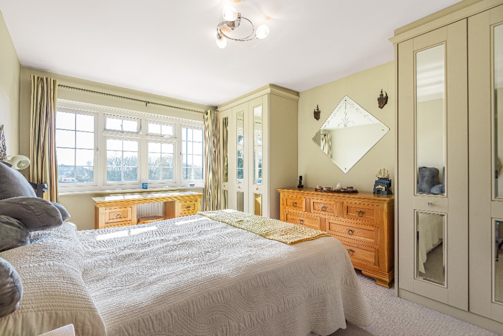 Photos of The Binghams, Maidenhead SL6 61148414 PrimeLocation