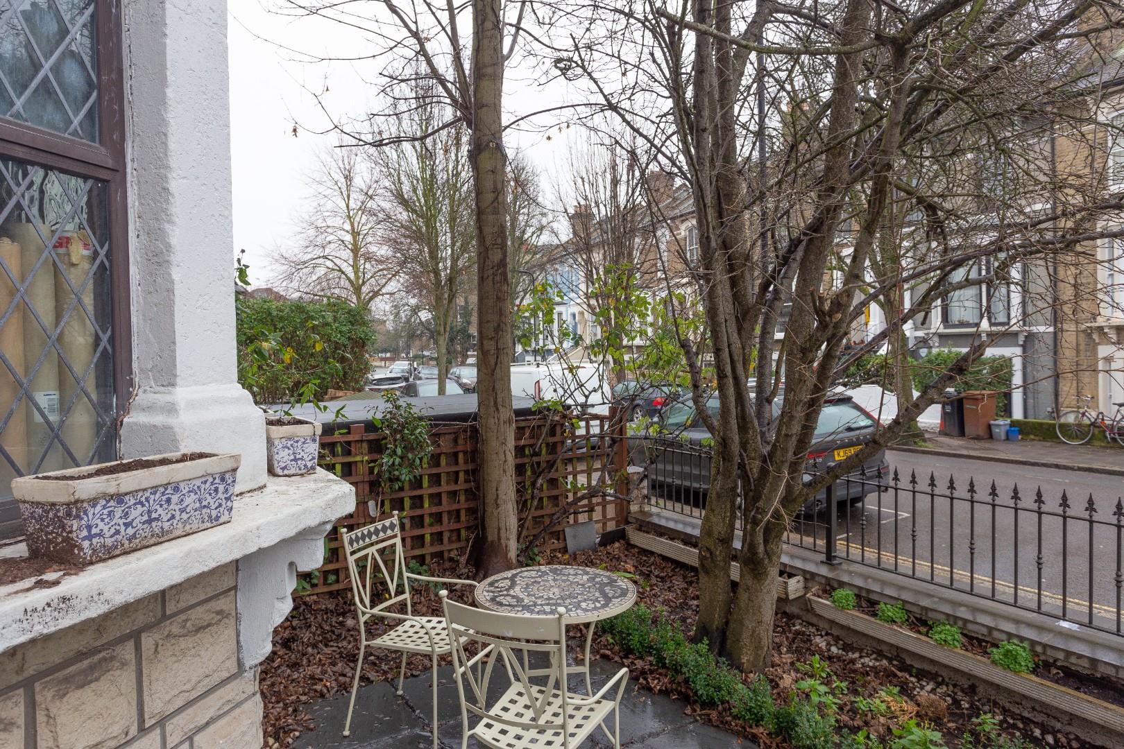 4 bedroom end terrace house for sale 0