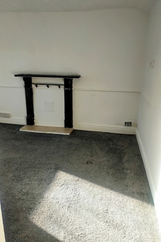 Flat 3, 14 Todmorden Rd Lancashire, Bacup photo 5