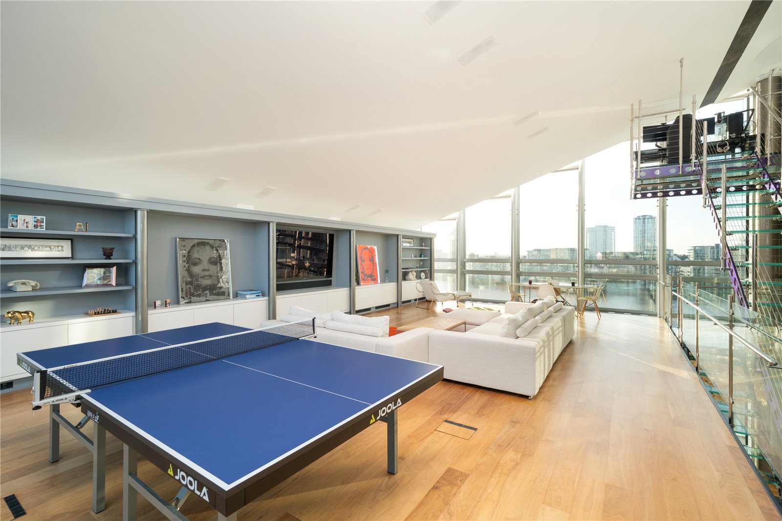 3 bedroom flat for sale 0