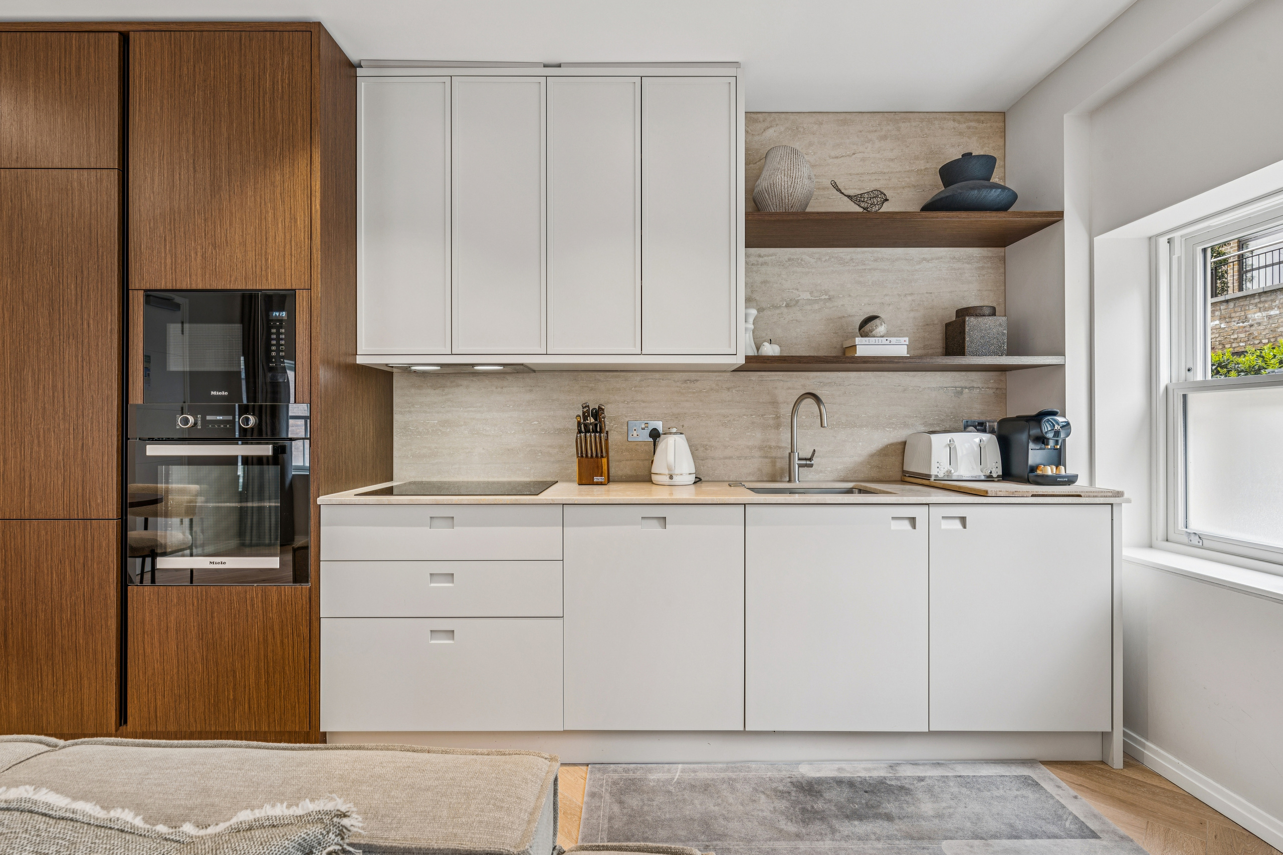 Flat 5, 18 Stukeley Street, Covent Garden photo 4
