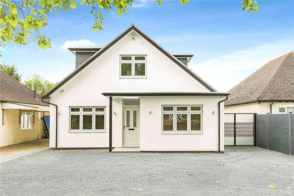 4 bedroom detached house for sale 0