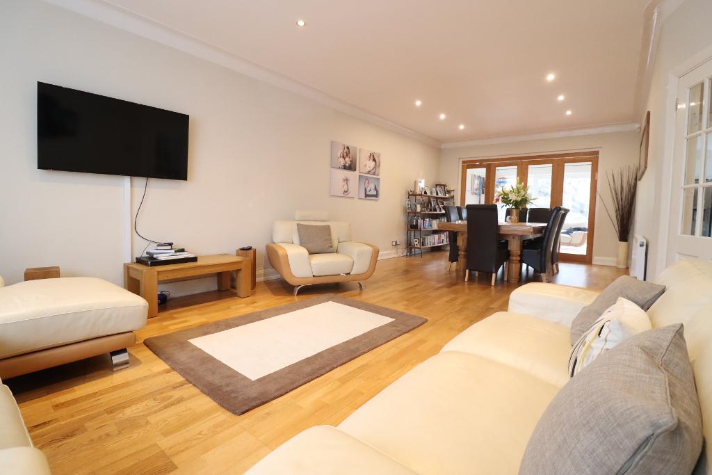 5 bedroom link-detached house for sale 0