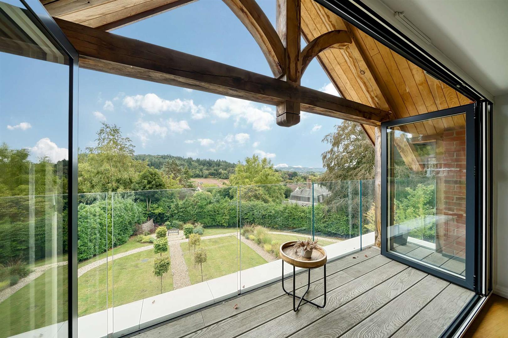 2 bedroom flat for sale 0