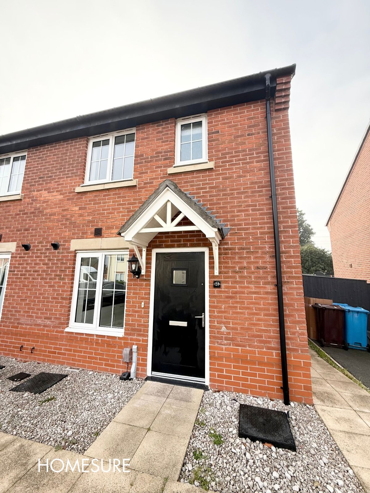 159, Stratford Drive, Merseyside photo 2