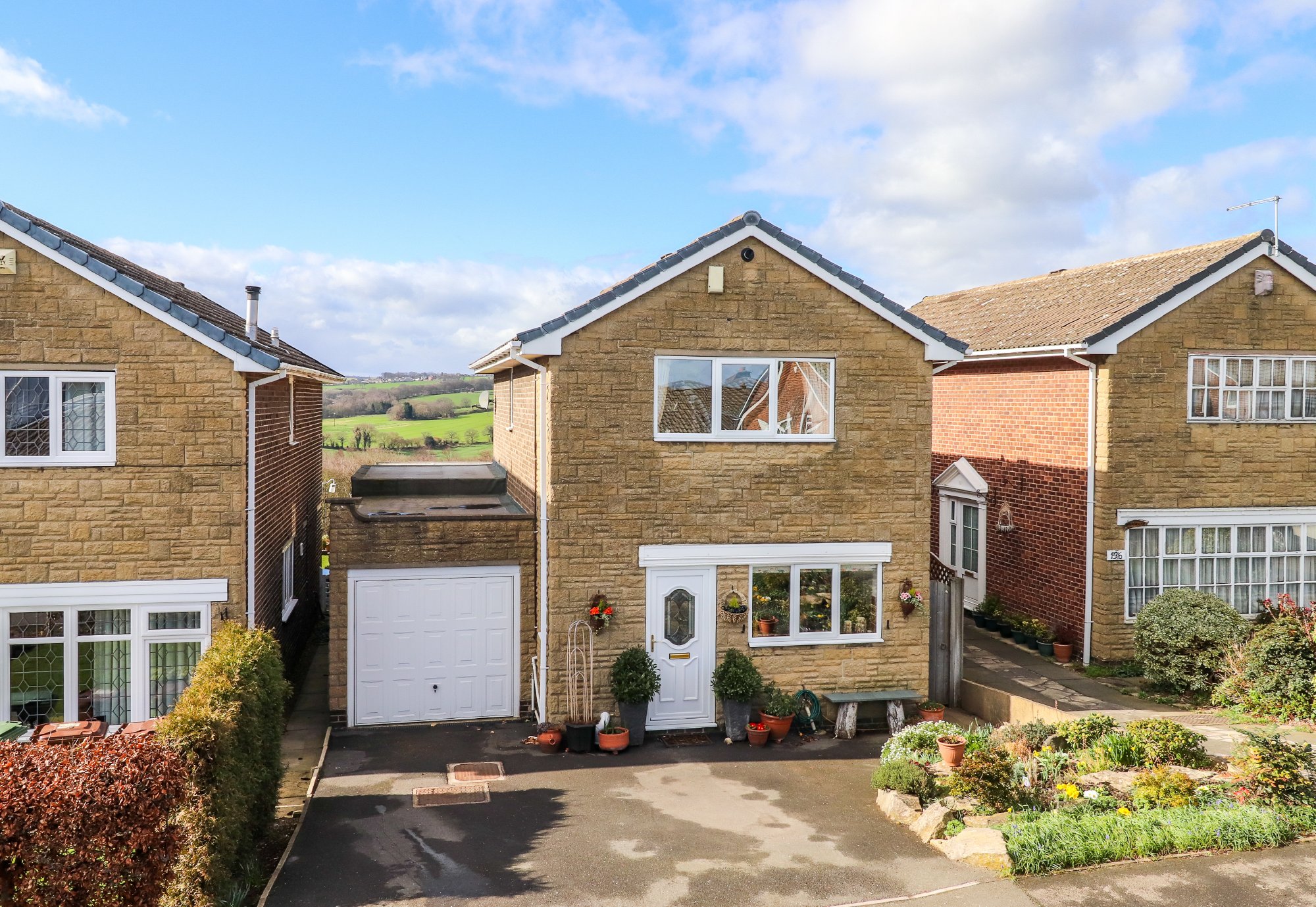 Free property report 138 Coxley View, Netherton, Wakefield, WF4 4NE