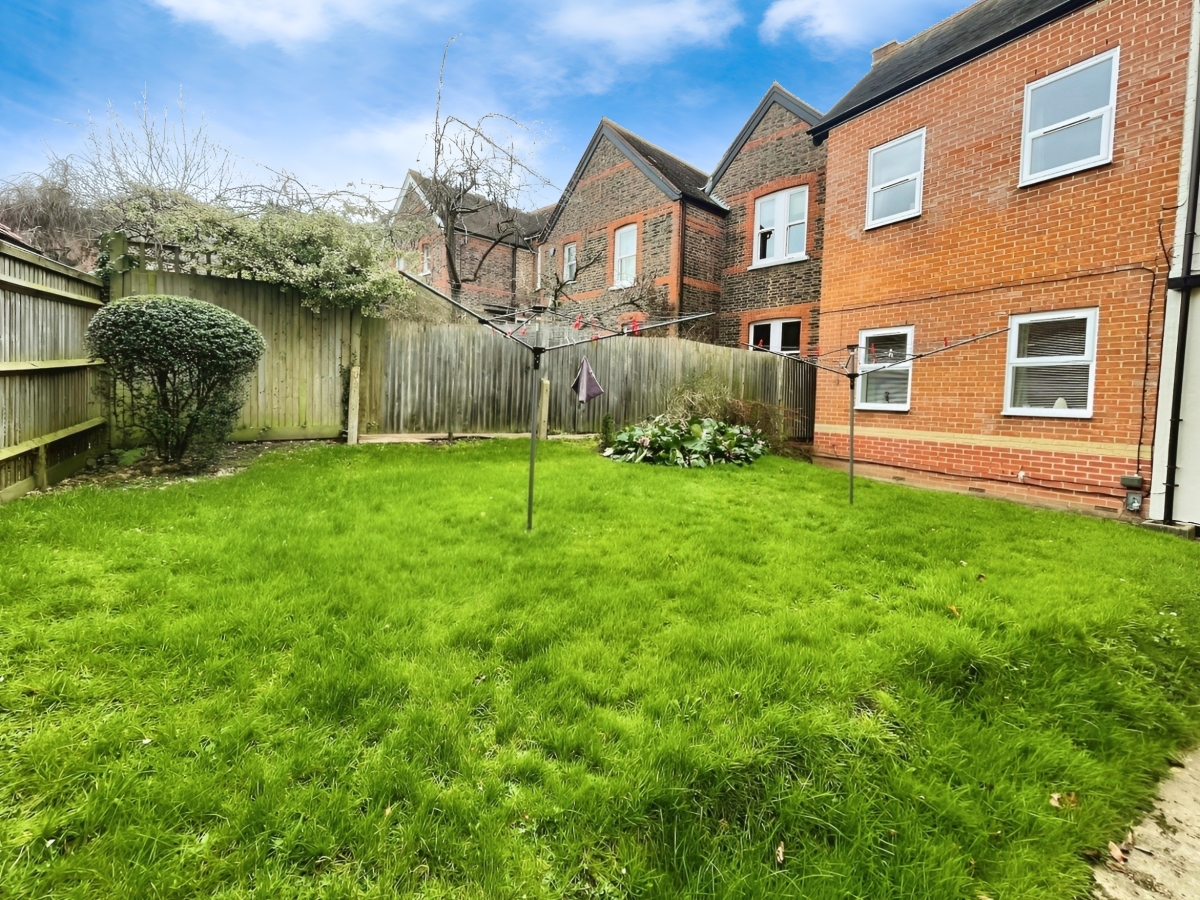 Photos of The Drive, Tonbridge TN9 66828941 PrimeLocation