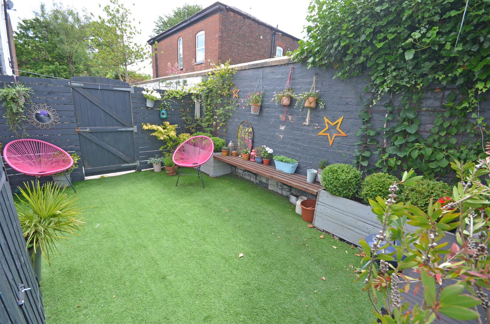 Photos of Currier Lane, AshtonUnderLyne OL6 61862742 PrimeLocation