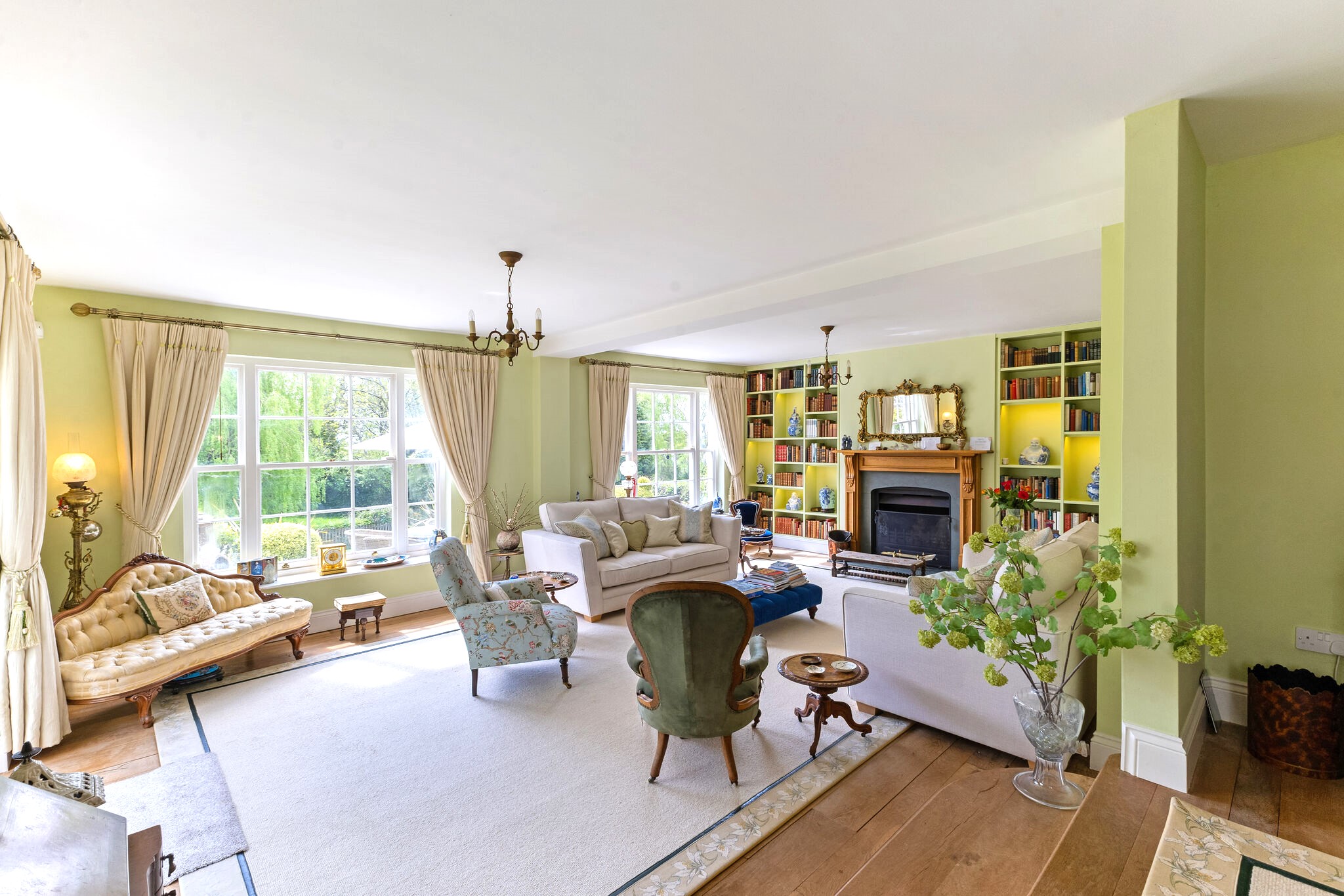 5 bedroom detached house for sale 0