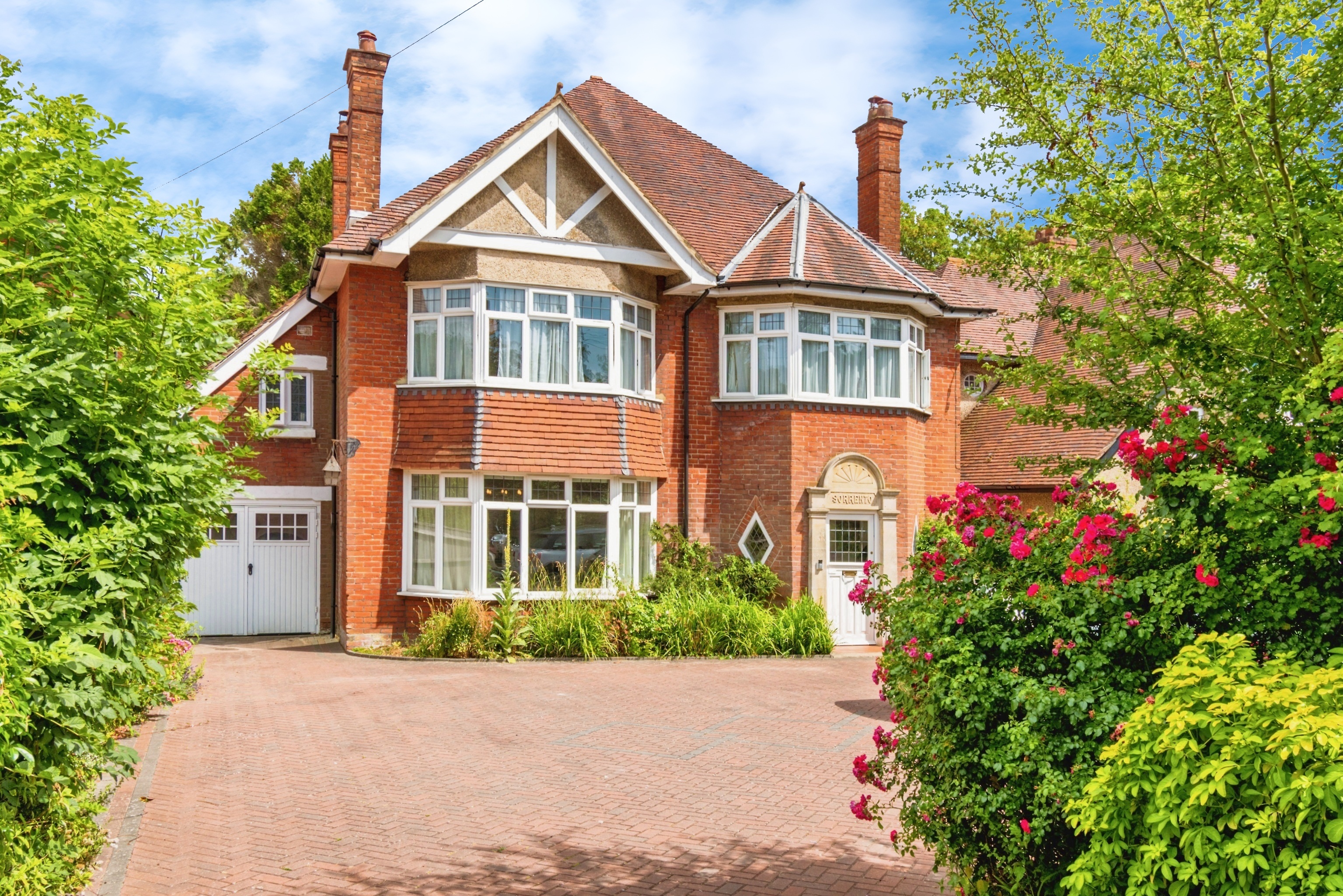 4-bed house on 126, Bassett Avenue, Southampton, £764,000