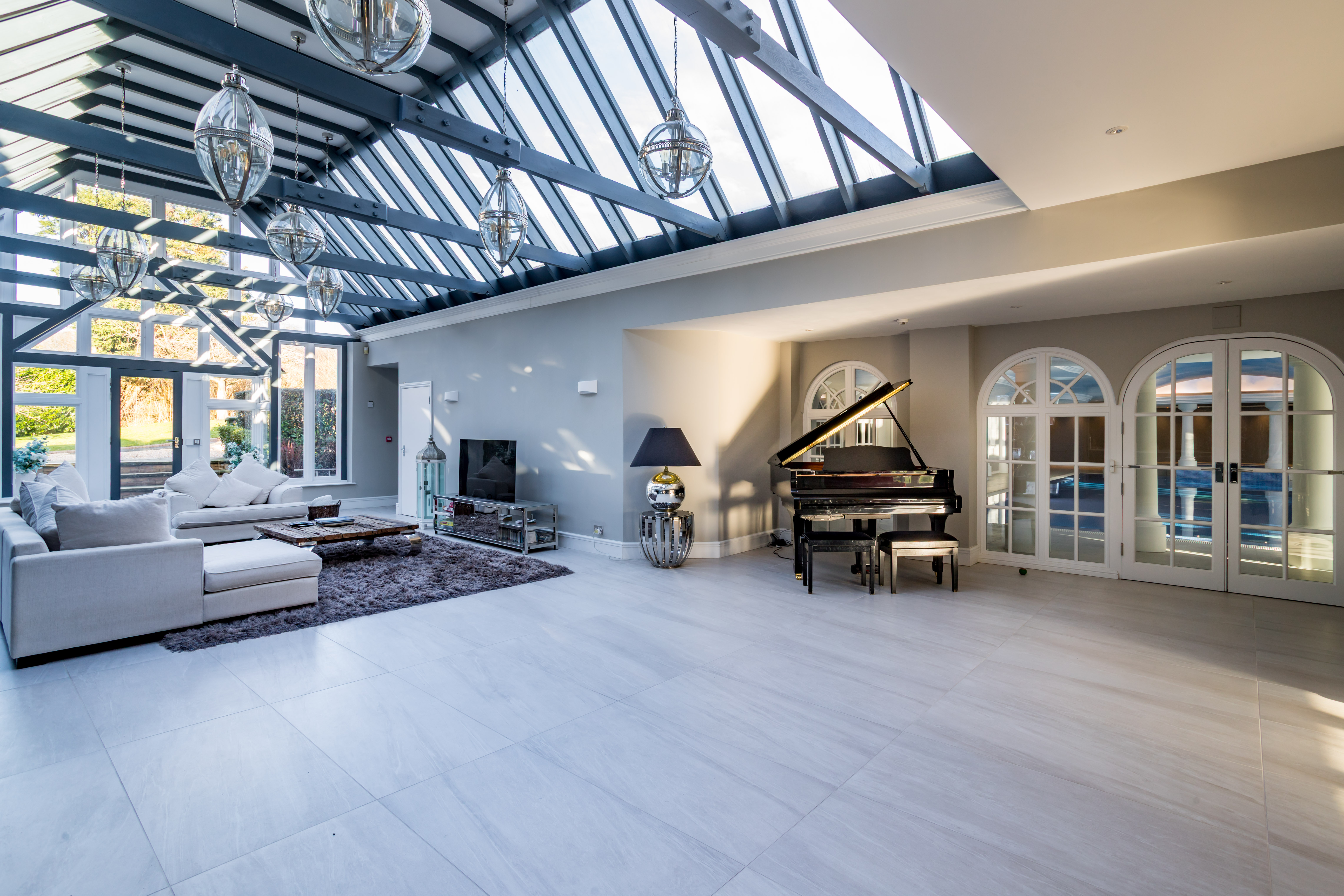 7 bedroom detached house for sale 0