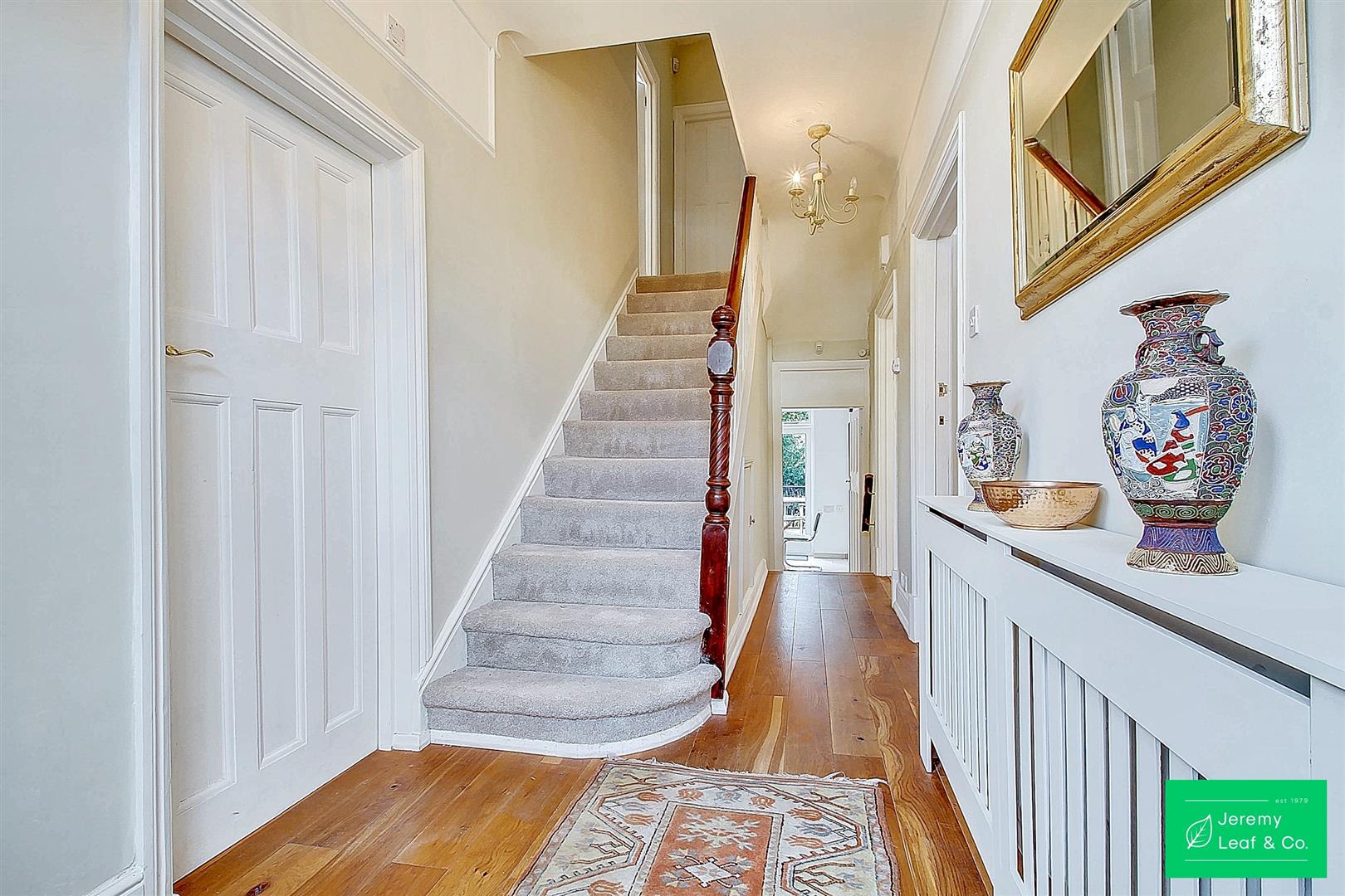 5 bedroom property for sale 0