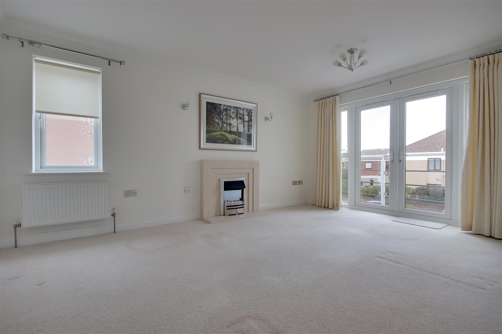 5, Isabella House 38A, Whitefield Road, New Milton photo 4