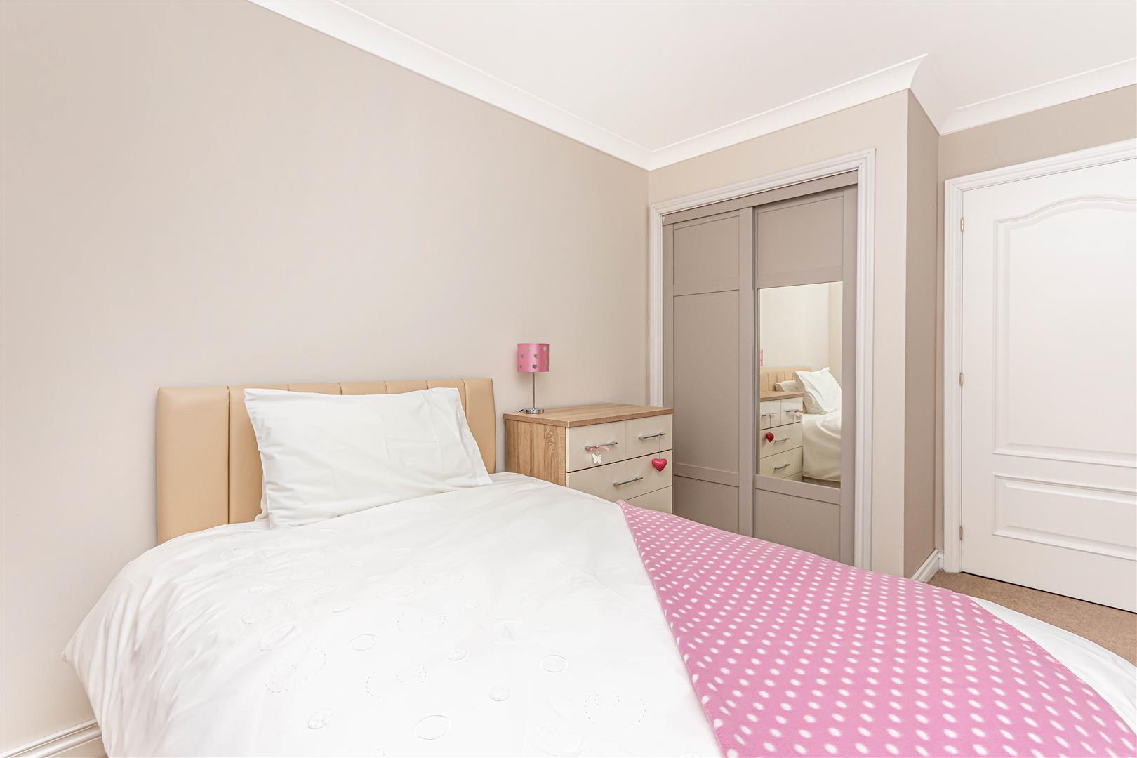 Photos of 3 Queen Margaret Fauld, Dunfermline KY12 65493109 PrimeLocation