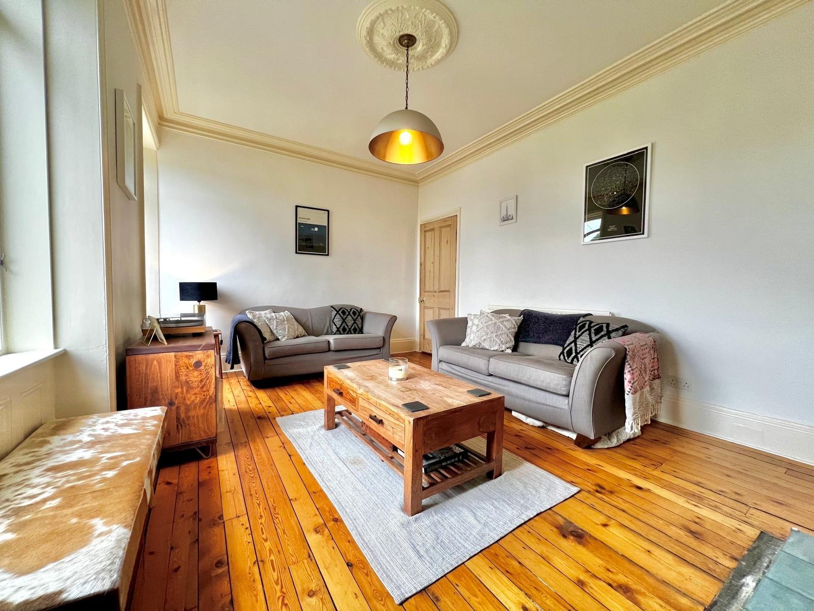 9, Hopwood Bank, Leeds photo 4